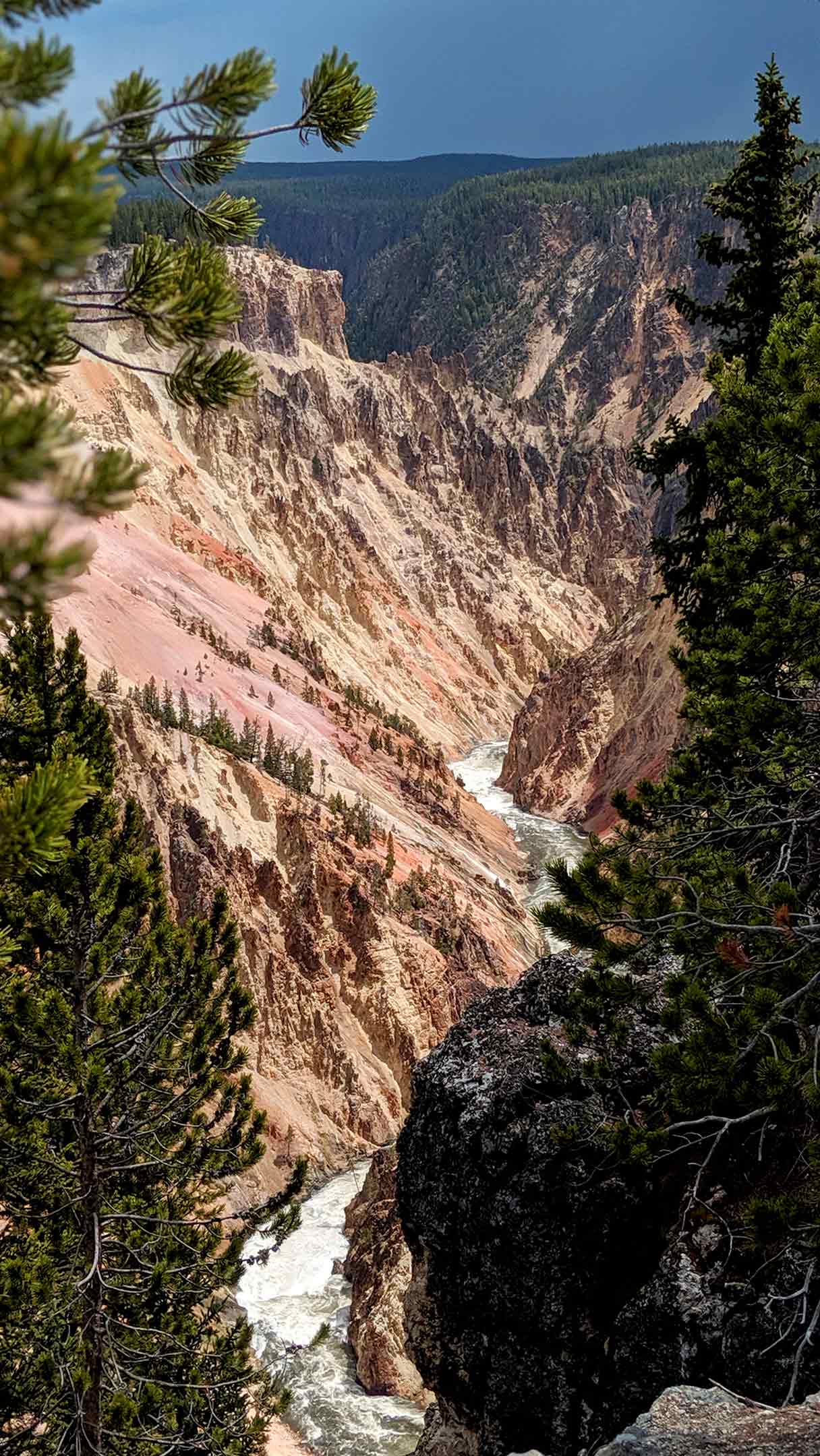 Yellowstone Canyon Falls image