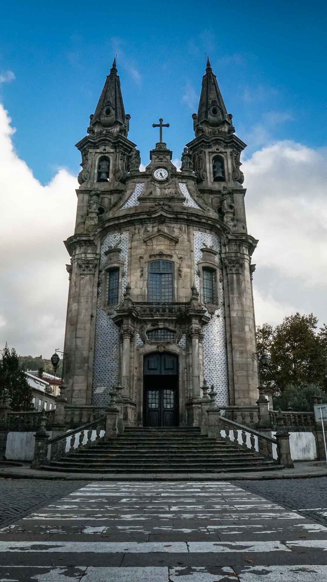 Guimaraes Travel Guide Image of Church Igreja e Oratórios de Nossa Senhora da Consolação e Santos Passos