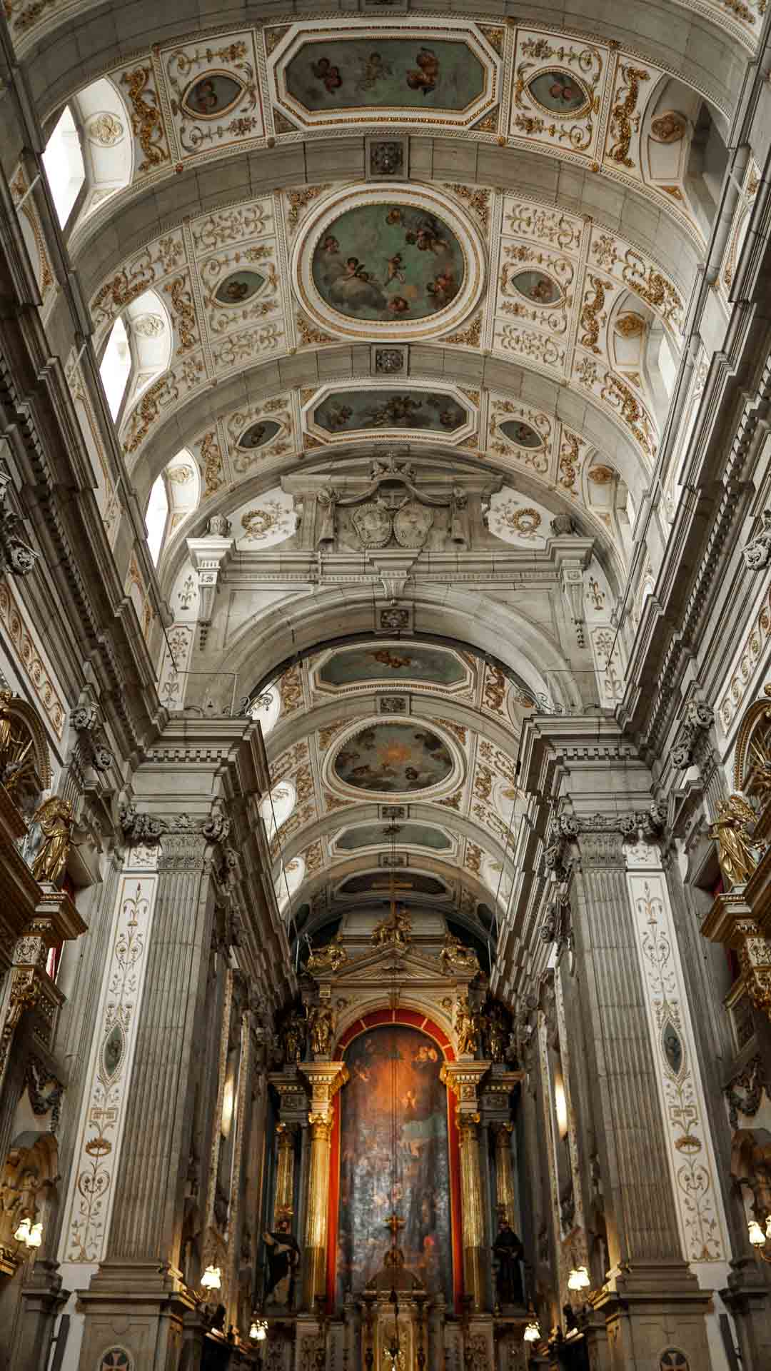 Porto Portugal Igreja Joio church interior