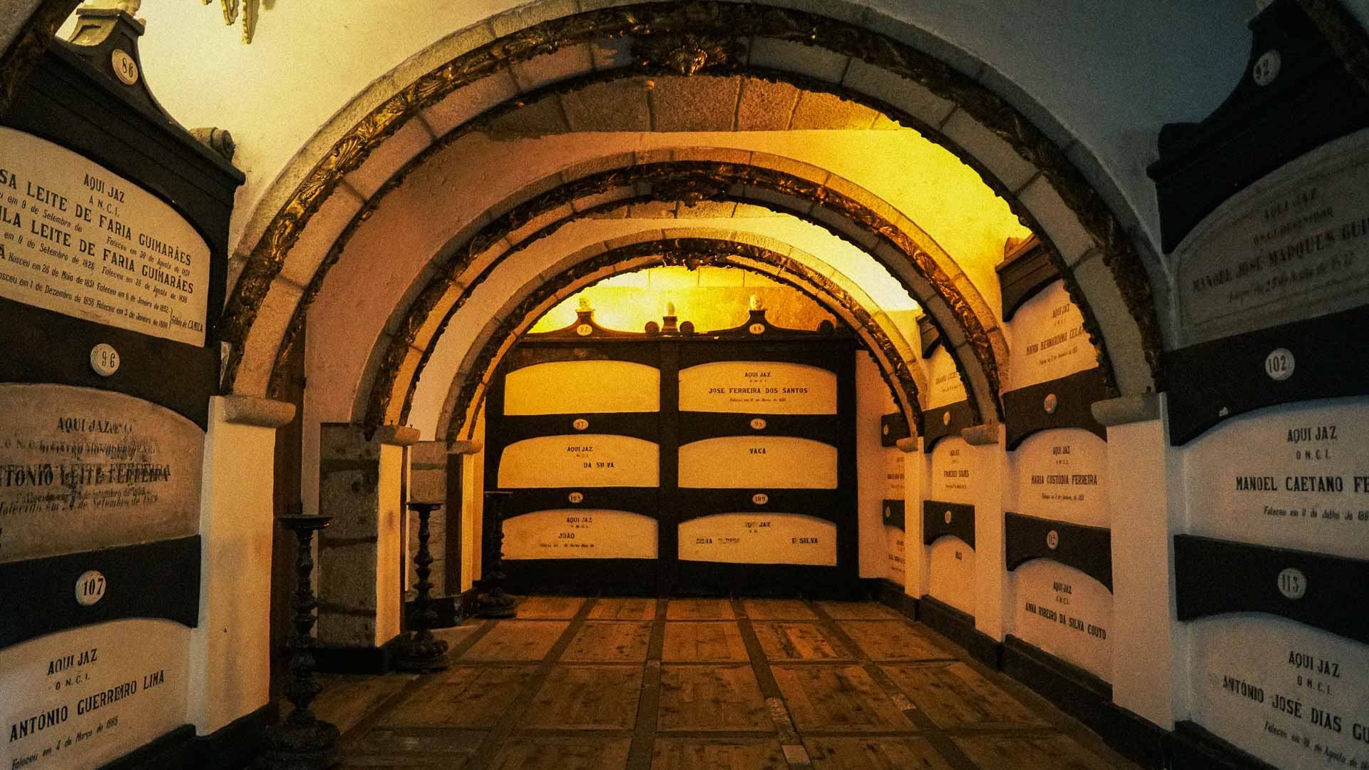 Porto Portugal Sao Francisco church interior of catacombs