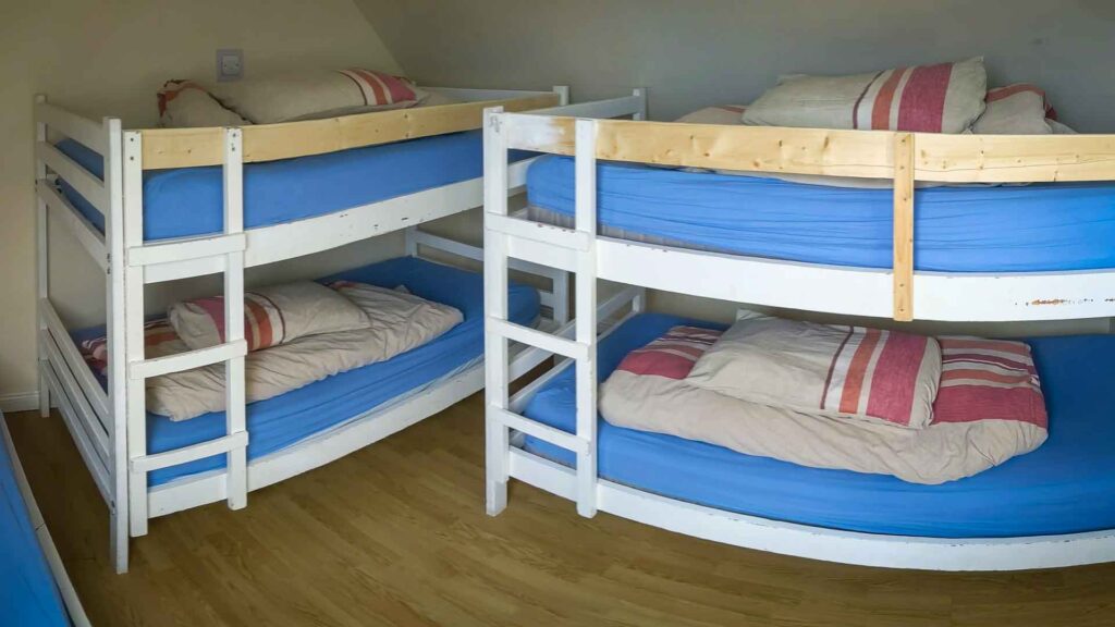 Simple, small 5-bed dorm at Kilronan Hostel