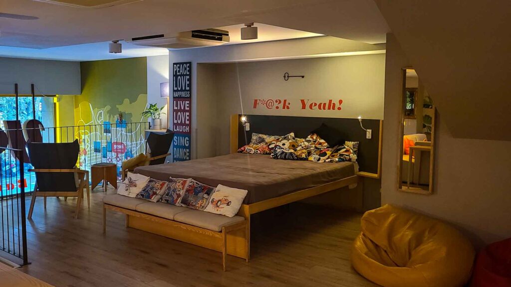 Common area at Yeah! Hostel Barcelona